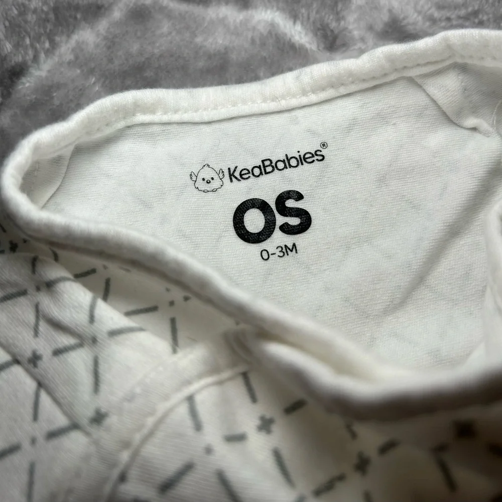 KeaBabies 3-Pack Soothe Swaddle Wraps- Printed Grey/Sage/White Size OS (0-3M)